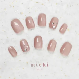 ピンクベージュマグネットネイル